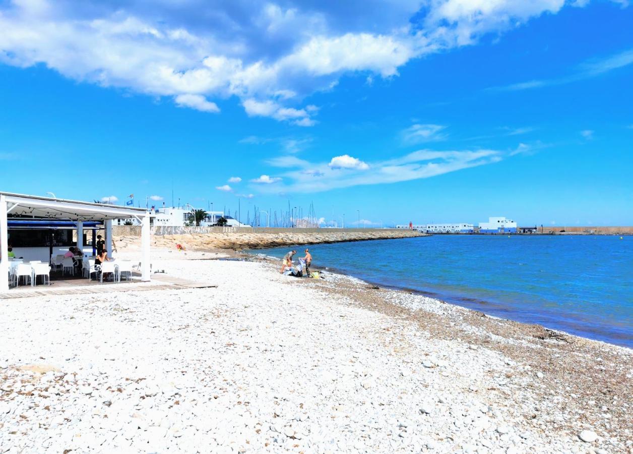 Happy Beachfront Apartment 알테아 외부 사진