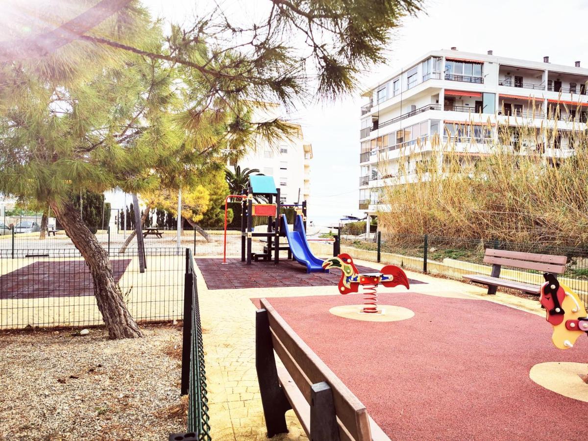 Happy Beachfront Apartment 알테아 외부 사진